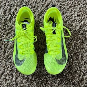 NIKE ZOOM SUPERFLY ELITE 2 track spikes. New in box…they have never been worn.